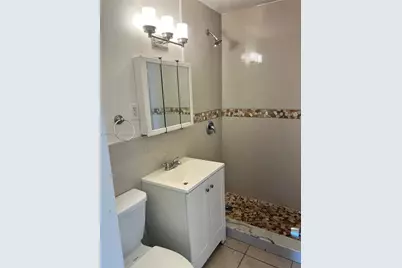 2910 NW 92nd St #2930, Miami, FL 33147 - Photo 4