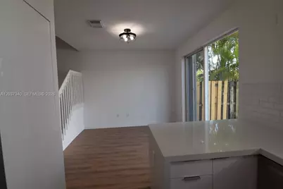 7848 NW 114th Path #7848, Doral, FL 33178 - Photo 10