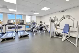 19101 NE 36th Ct, Aventura, FL 33180 - Photo 20