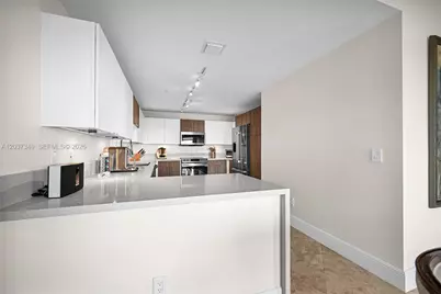 8390 SW 72nd Ave #905, Miami, FL 33143 - Photo 18