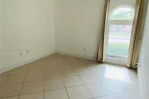 8701 SW 191st St, Cutler Bay, FL 33157 - Photo 16