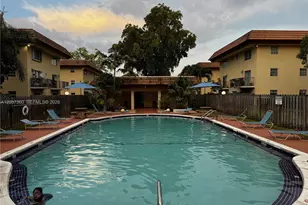 8650 SW 109th Ave, Miami, FL 33173 - Photo 10