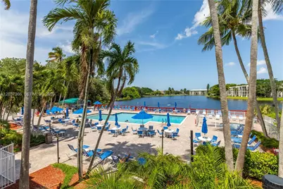 9495 Evergreen Pl #103, Davie, FL 33324 - Photo 40