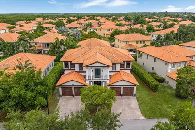 7504 SW 188th Ter, Cutler Bay, FL 33157 - Photo 4