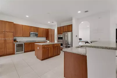 7504 SW 188th Ter, Cutler Bay, FL 33157 - Photo 16