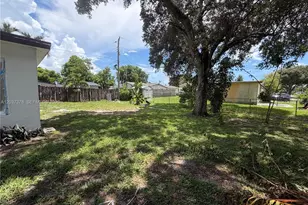6570 Liberty St, Hollywood, FL 33024 - Photo 10