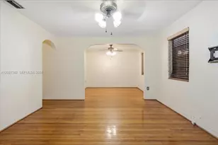 2550 Trapp Ave, Miami, FL 33133 - Photo 2