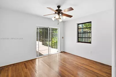 2550 Trapp Ave, Miami, FL 33133 - Photo 10