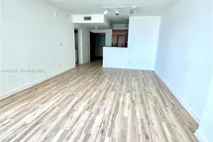 325 S Biscayne Blvd, Miami, FL 33131 - Photo 4