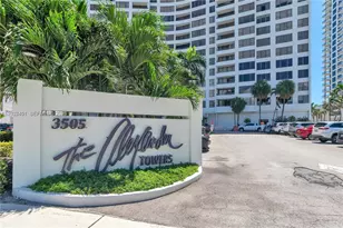 3505 S Ocean Dr, Hollywood, FL 33019 - Photo 1