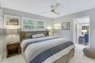 424 NE 27th Dr, Wilton Manors, FL 33334 - Photo 12