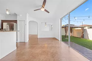 27460 SW 138th Path, Homestead, FL 33032 - Photo 6