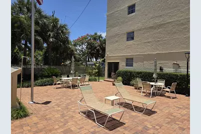 2400 NE 10th St #104, Pompano Beach, FL 33062 - Photo 24