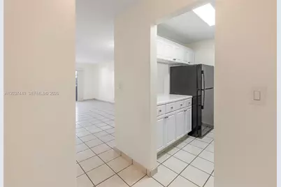 677 SW 9th Ave #212, Miami, FL 33130 - Photo 8