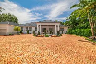 12201 SW 92nd Ave, Miami, FL 33176 - Photo 2