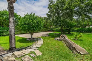 12201 SW 92nd Ave, Miami, FL 33176 - Photo 74