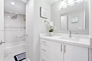 401 69th St, Miami Beach, FL 33141 - Photo 6