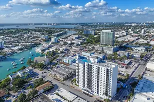 401 69th St, Miami Beach, FL 33141 - Photo 16
