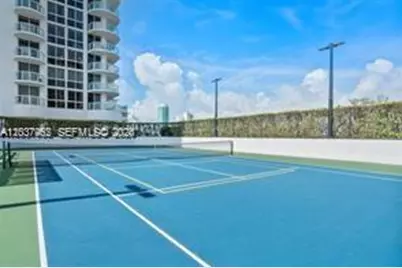 6365 Collins Ave #2201, Miami Beach, FL 33141 - Photo 4