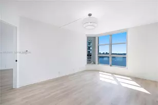 19101 NE 36th Ct, Aventura, FL 33180 - Photo 12