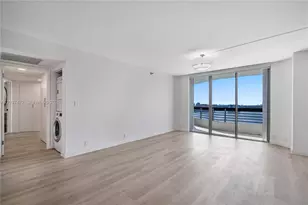19101 NE 36th Ct, Aventura, FL 33180 - Photo 6