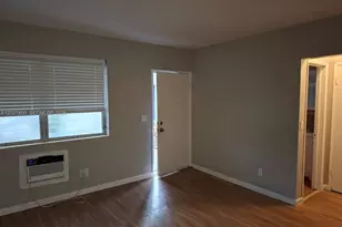13035 Emerald Dr, North Miami, FL 33181 - Photo 2