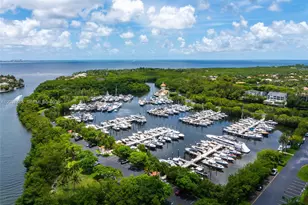 60 Edgewater Dr, Coral Gables, FL 33133 - Photo 30