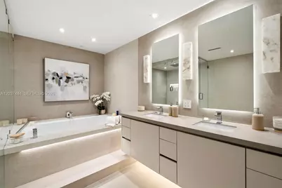 60 Edgewater Dr #11F, Coral Gables, FL 33133 - Photo 16