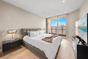 60 Edgewater Dr, Coral Gables, FL 33133 - Photo 20