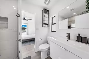 243 NW 32nd St, Miami, FL 33127 - Photo 10