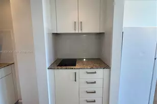 700 Biltmore Way, Coral Gables, FL 33134 - Photo 12