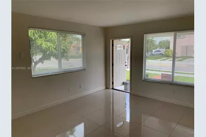 1200 SW 31st Ave, Miami, FL 33135 - Photo 4