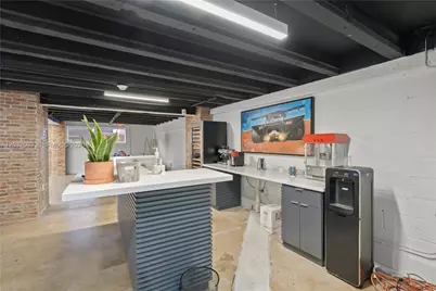2045 NW 1st Ave, Miami, FL 33127 - Photo 10