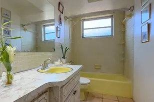 1911 N 53rd Ave, Hollywood, FL 33021 - Photo 44