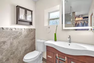 1911 N 53rd Ave, Hollywood, FL 33021 - Photo 10