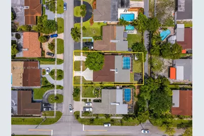 1911 N 53rd Ave, Hollywood, FL 33021 - Photo 16