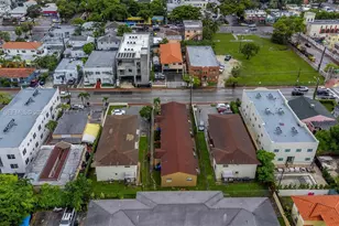 1345 SW 7th St, Miami, FL 33135 - Photo 30