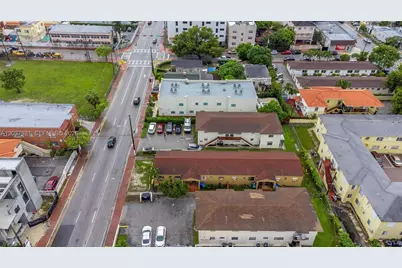 1345 SW 7th St, Miami, FL 33135 - Photo 32
