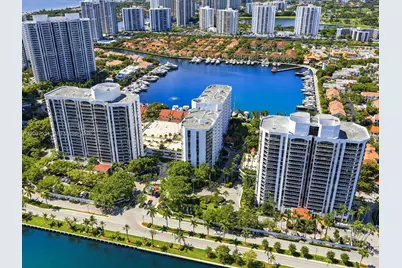 3610 Yacht Club Dr #702, Aventura, FL 33180 - Photo 52