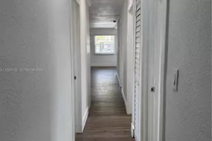2910 NW 25th St, Fort Lauderdale, FL 33311 - Photo 12