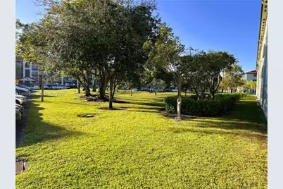 1300 SW 130th Ave #101F, Pembroke Pines, FL 33027 - Photo 24