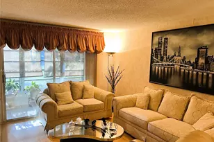 1300 SW 130th Ave, Pembroke Pines, FL 33027 - Photo 16