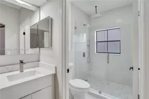 12666 NW 14th Pl, Sunrise, FL 33323 - Photo 32