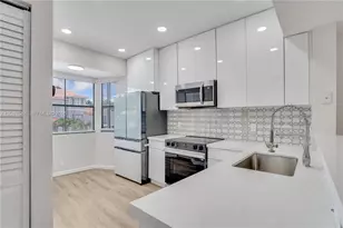 12666 NW 14th Pl, Sunrise, FL 33323 - Photo 6