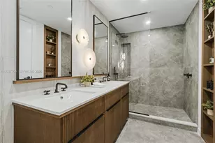 2200 Brickell Ave, Miami, FL 33129 - Photo 14