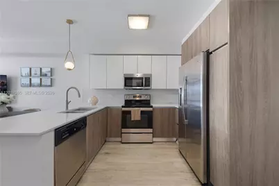 1501 SW 37th Ave #1307, Miami, FL 33145 - Photo 2