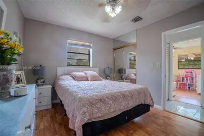 7899 NW 174th Ter, Hialeah, FL 33015 - Photo 22