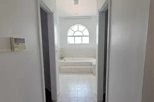 14291 SW 34th St, Miami, FL 33175 - Photo 16