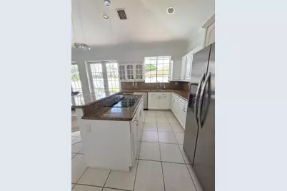 14291 SW 34th St, Miami, FL 33175 - Photo 10