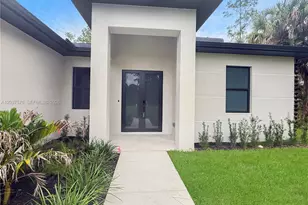 4687 14th Ave SE, Naples, FL 34117 - Photo 6